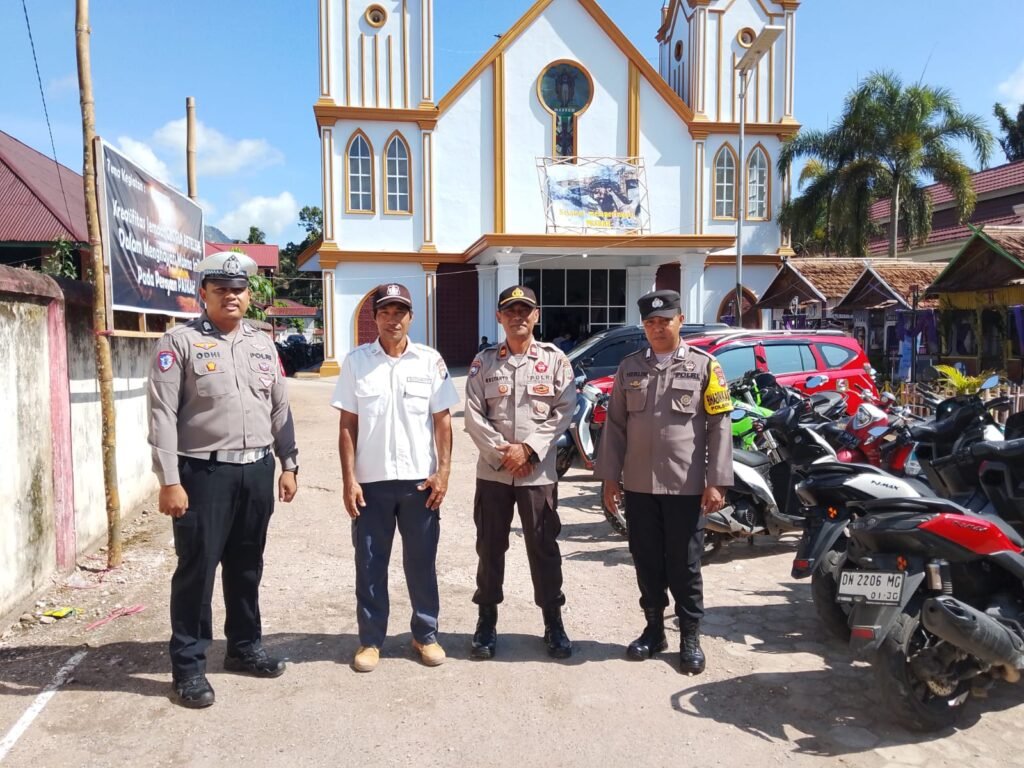 Polres Morowali Utara Pastikan Perayaan Ibadah Jumat Agung Berjalan Aman dan Lancar