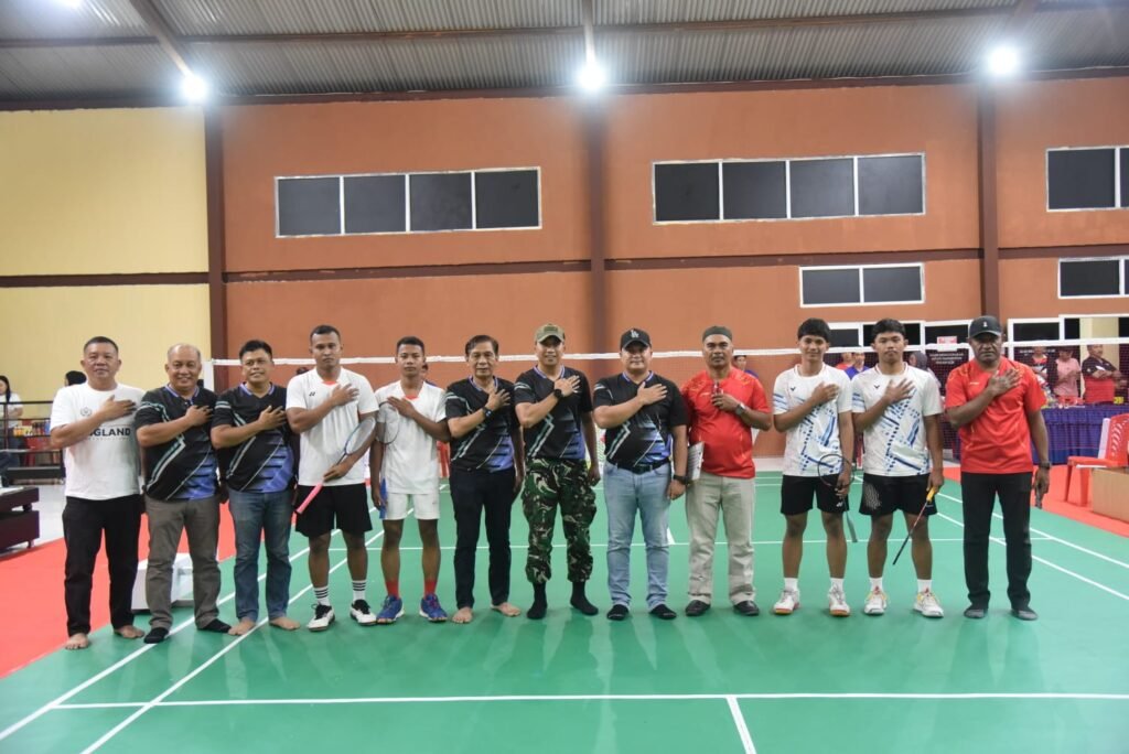 Danyon 825 Garudah Hadiri Pembukaan Turnamen Badminton Bhayangkara Cup 2026, yang Dibuka oleh Kapolres Morut